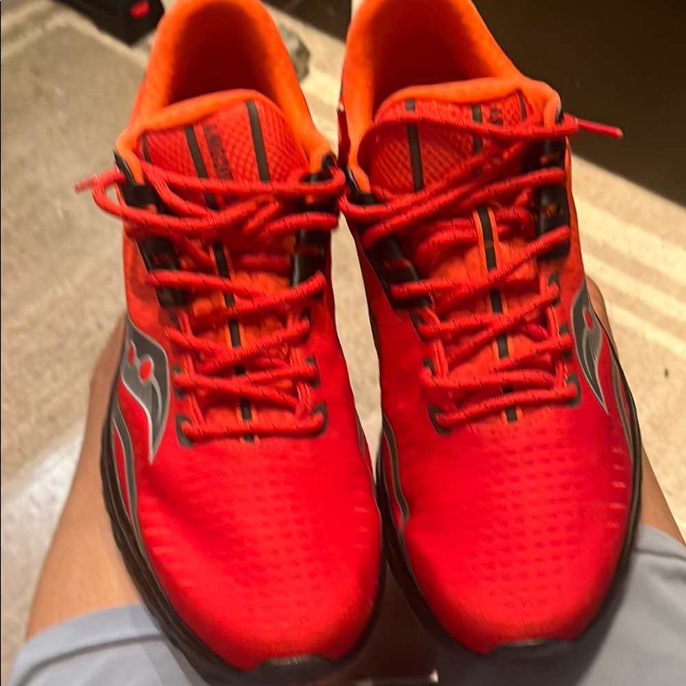 Saucony Red Athletic Shoes Dynamic Design